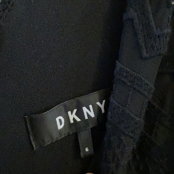 DKNY Aztec Textured Black V-Neck High Low Fit & Flare Dress - Picture 5 of 9